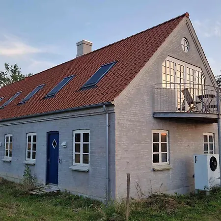 Naer Badeso Apartment *