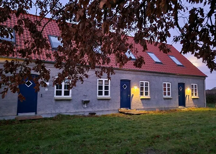 Naer Badeso Apartment